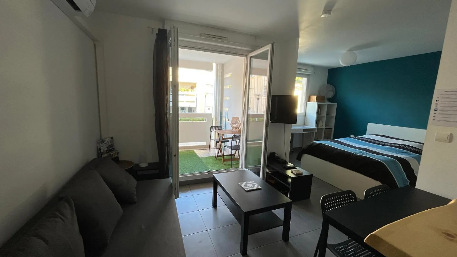 Apartmán Grand Studio, Coin Nuit, Piscine, Parking Gratuit La Ciotat